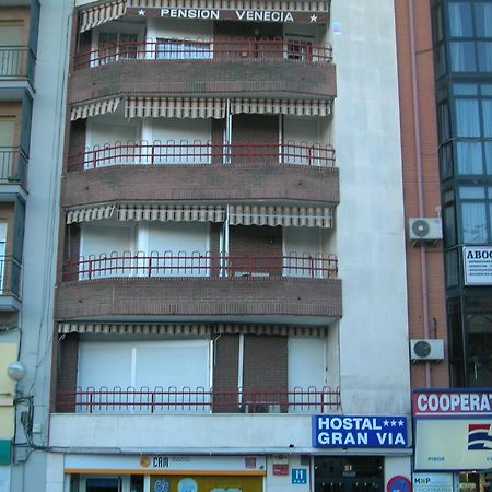 Hostal Gran Via Pinto Exteriér fotografie