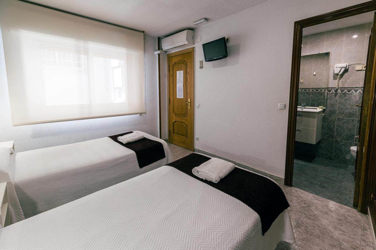 Hostal Gran Via Pinto Exteriér fotografie