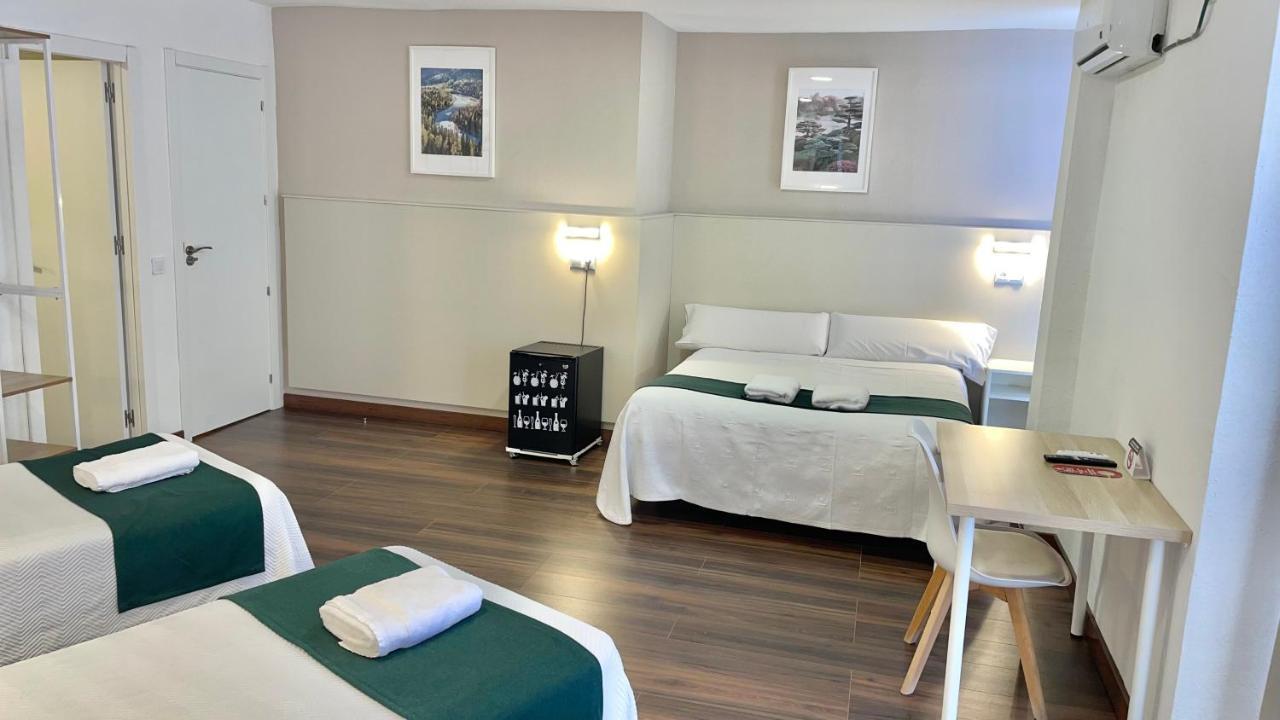Hostal Gran Via Pinto Exteriér fotografie