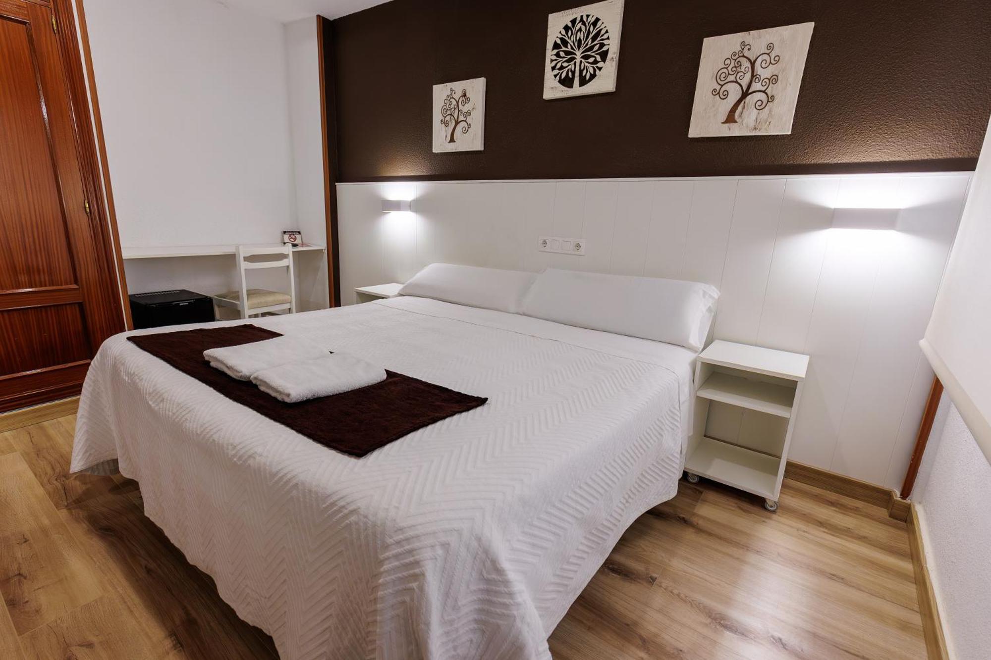 Hostal Gran Via Pinto Exteriér fotografie