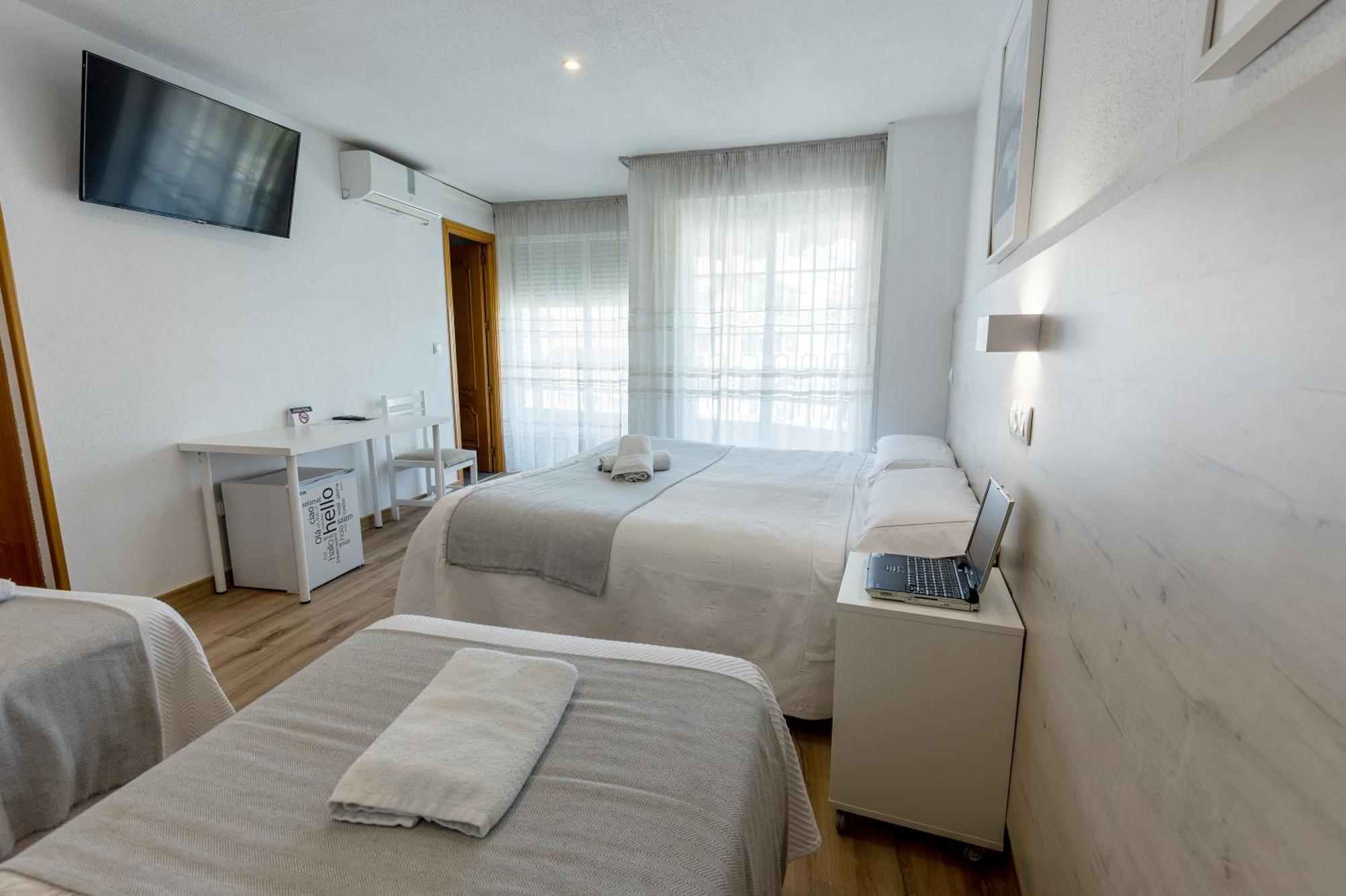 Hostal Gran Via Pinto Exteriér fotografie